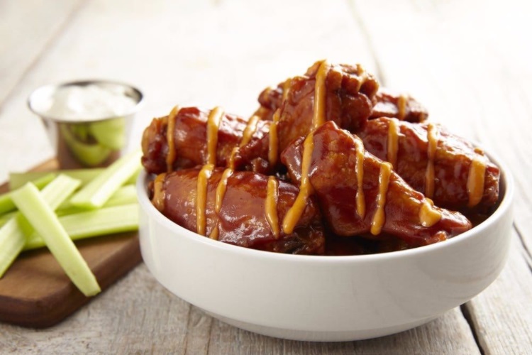 Buffalo Wings & Rings