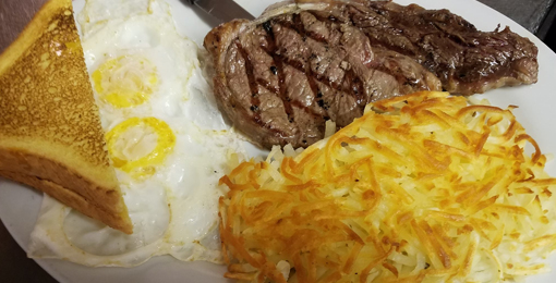 Quinn's Restaurant & Lounge