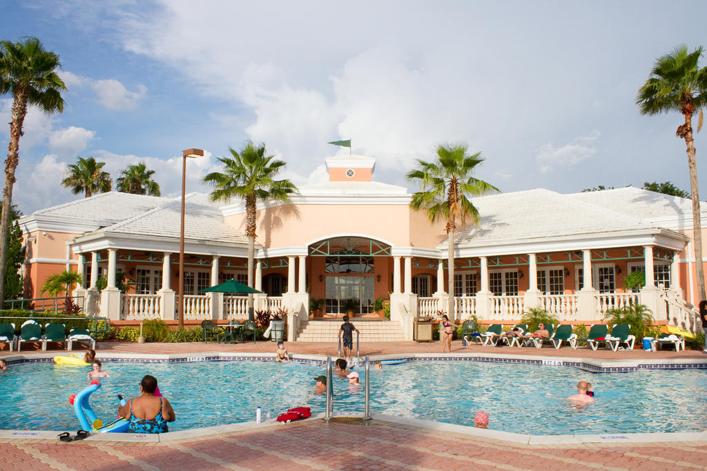 Orlando, Florida Vacation for Family of 4
