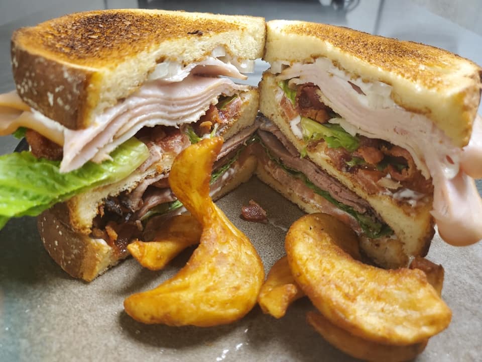 The Pallet Bar & Grill