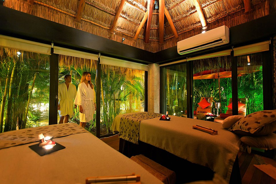 CANCUN, MEXICO - 5 STARS