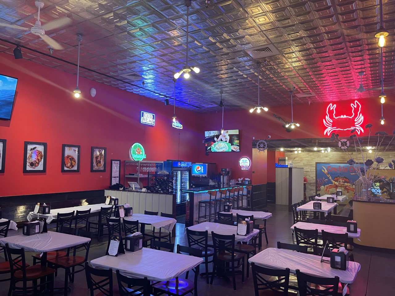 Crackin' Crab Seafood Boil