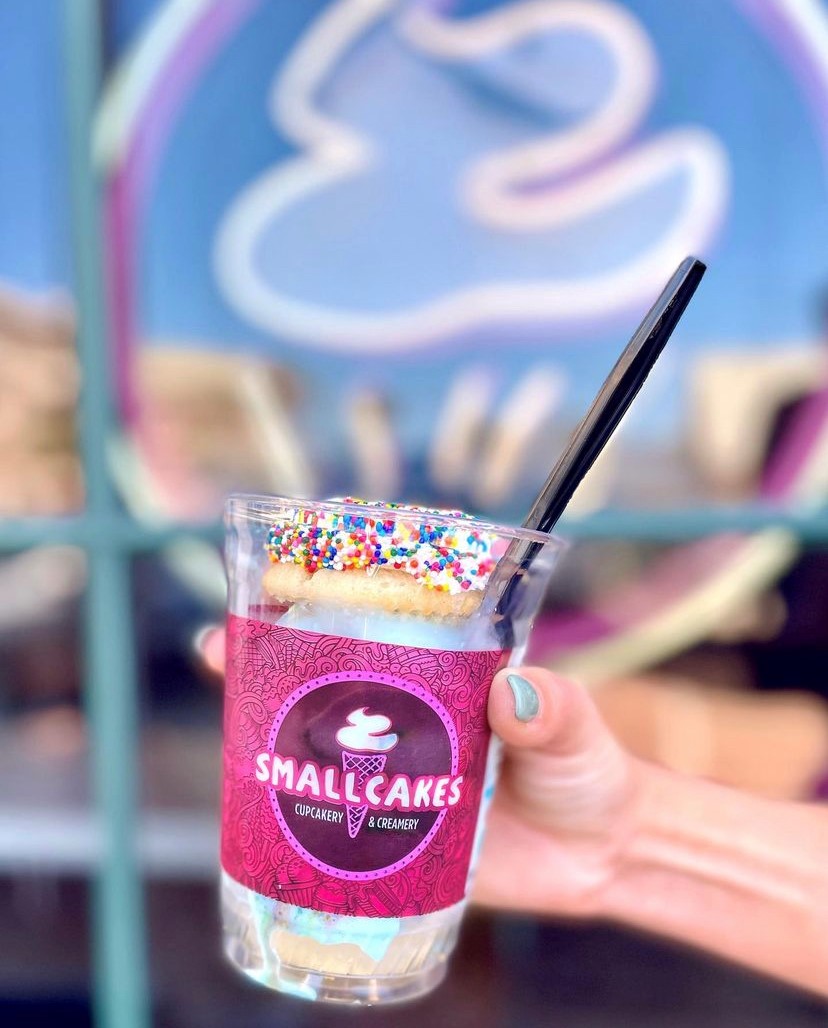 Smallcakes Cupcakery