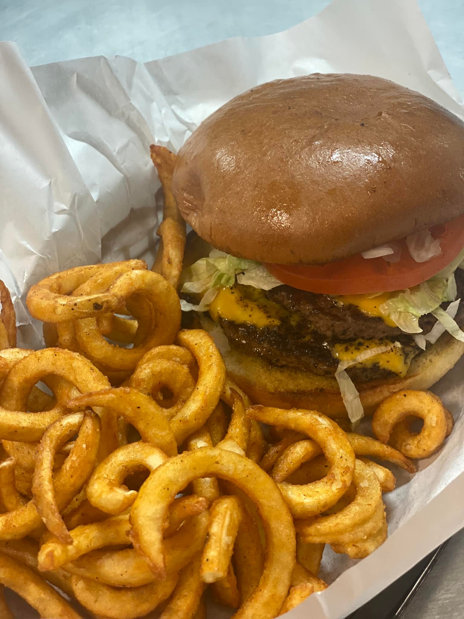 Undeclared Bar & Grill