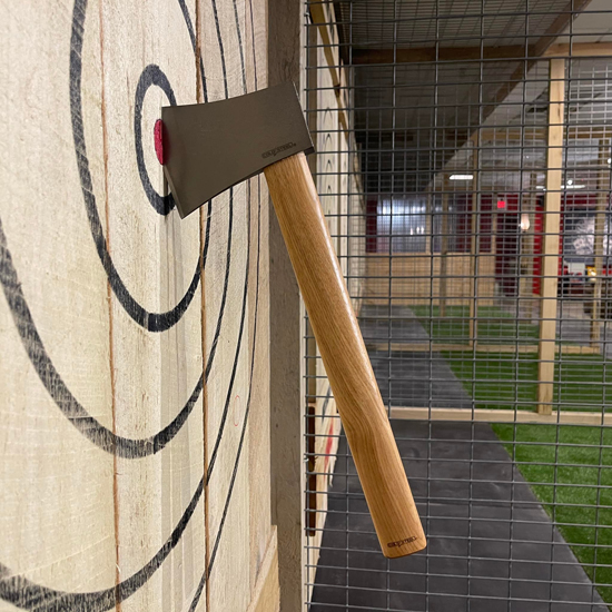 Angry Jacks Axe Throwing