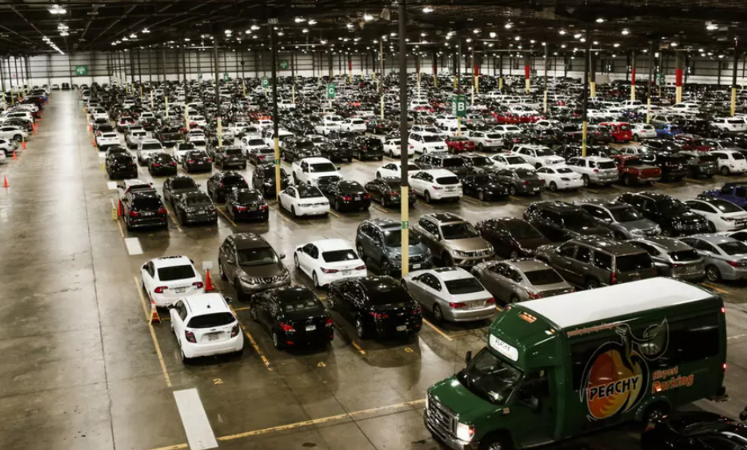 Peachy Airport Parking