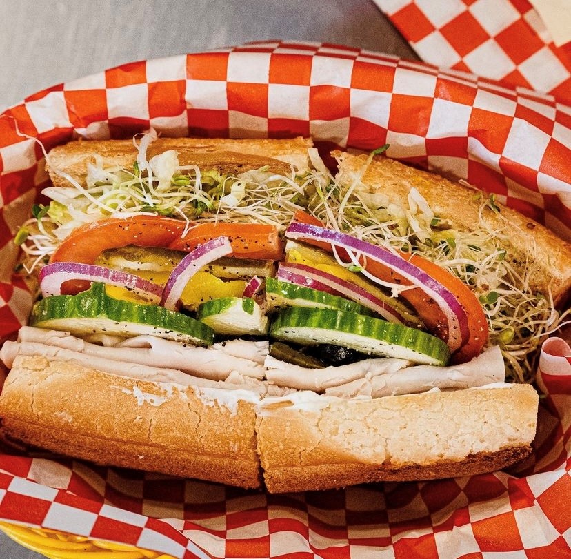 Dervo's Deli and Grill