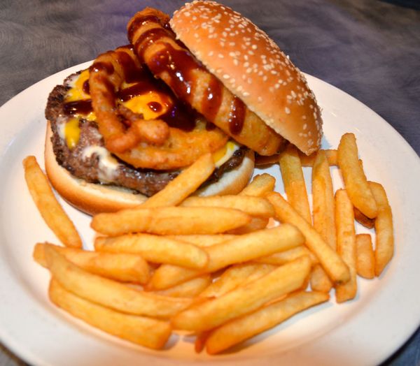 Big Woody's Bar & Grill