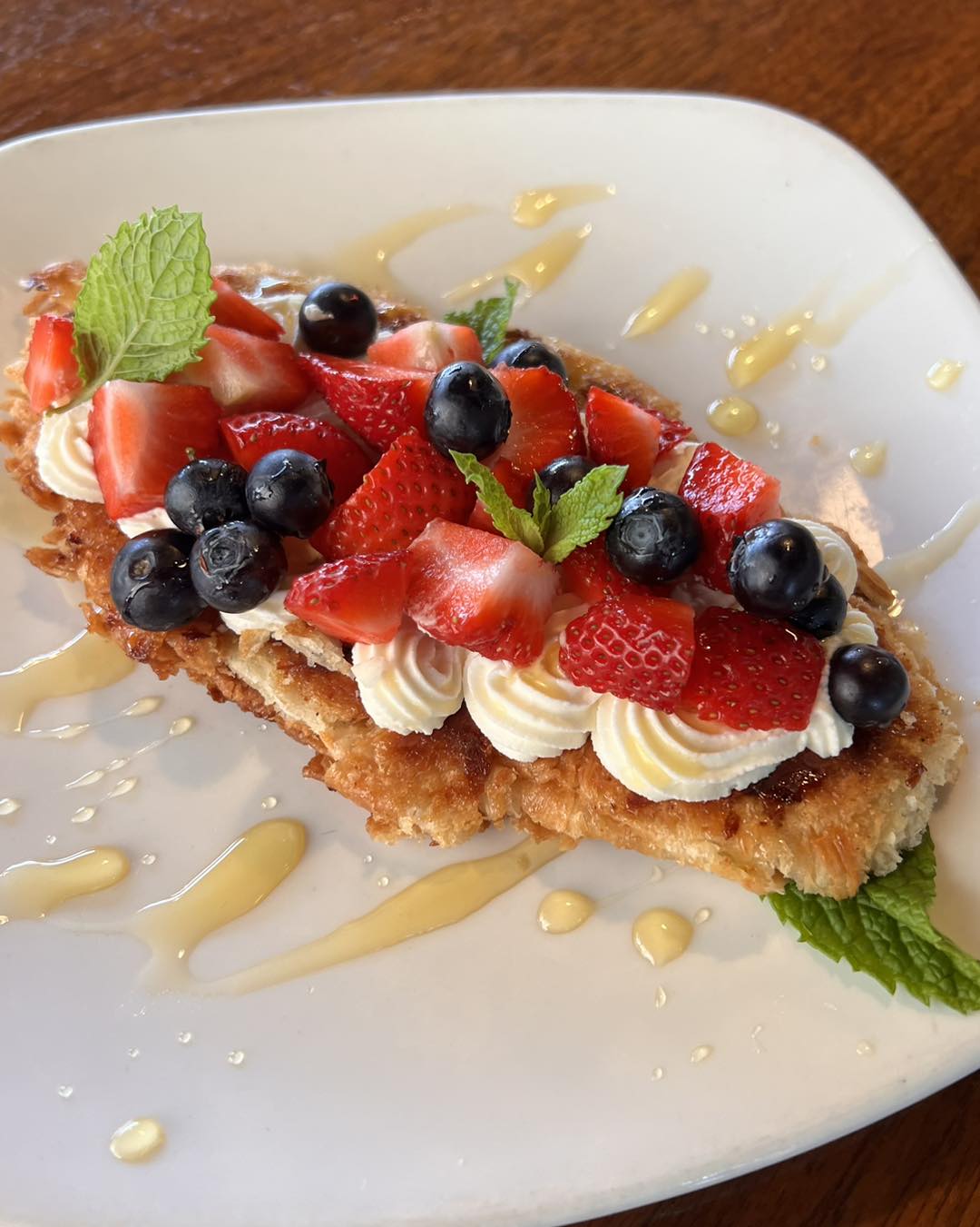 Girasol Cafe & Bakery