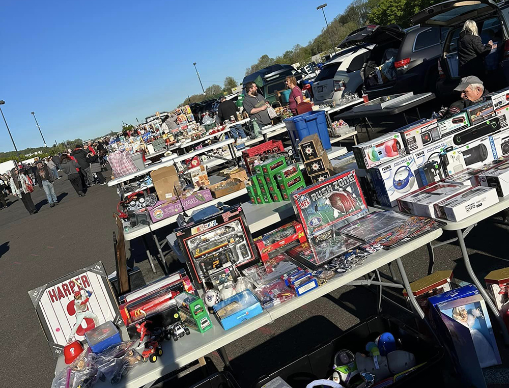 The Hawk Morning Show Fall Clearance Yard Sale