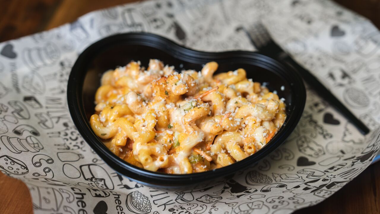 I Heart Mac & Cheese