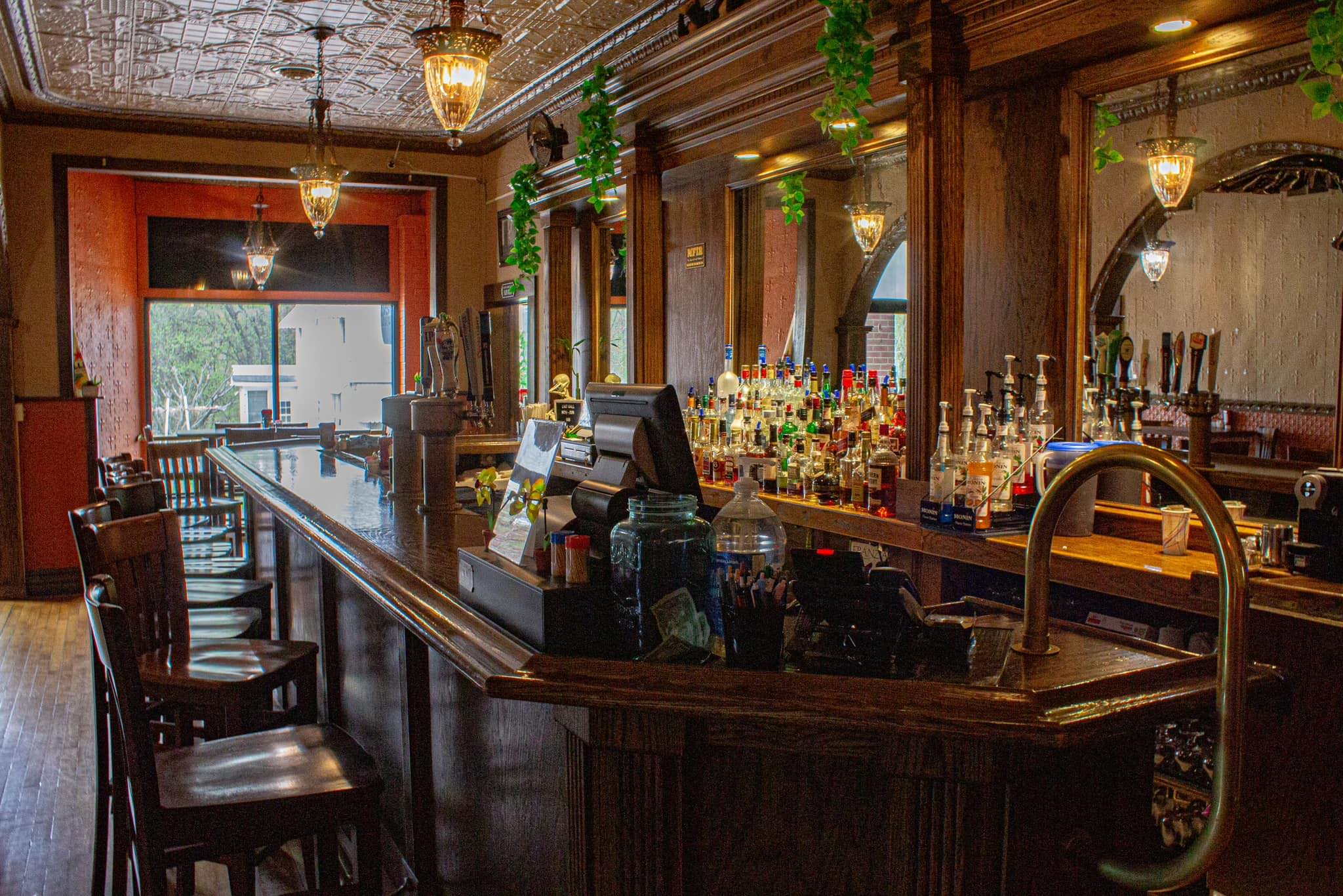 Pasquale's Pizzeria & Family Restaurant