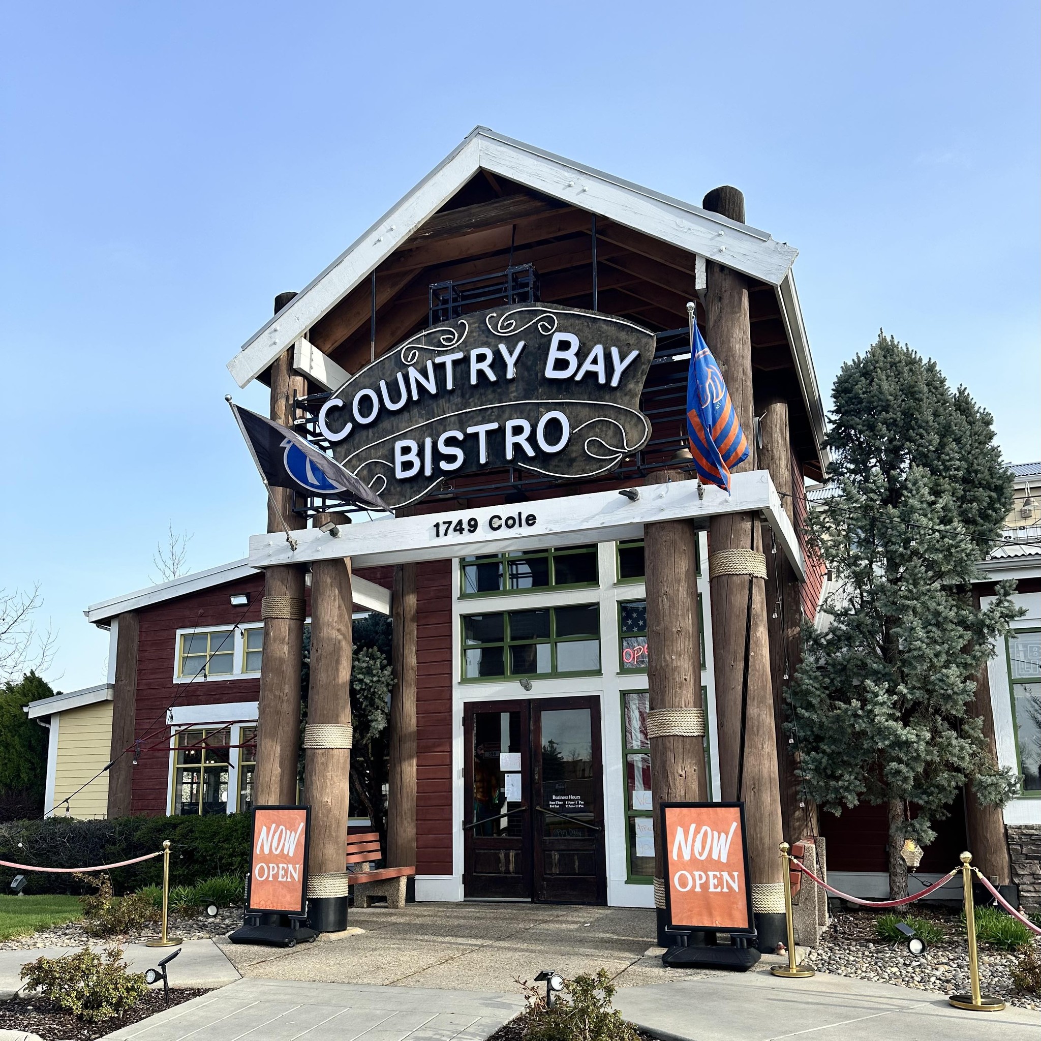 Country Bay Bistro