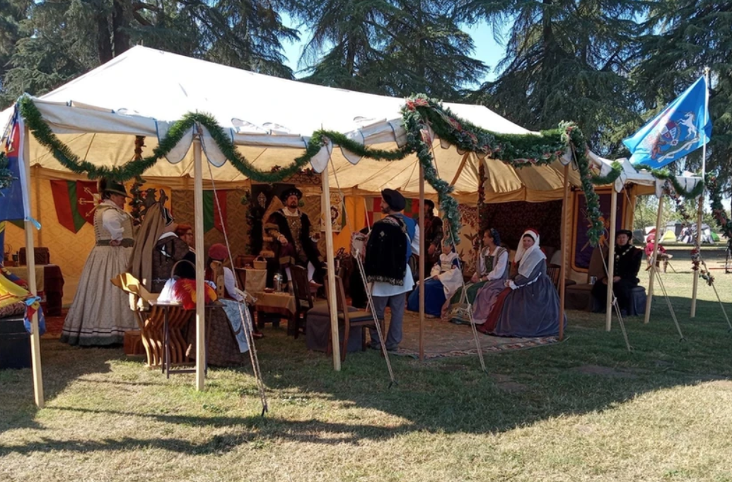 Two Fayre Ladies Renaissance Faire