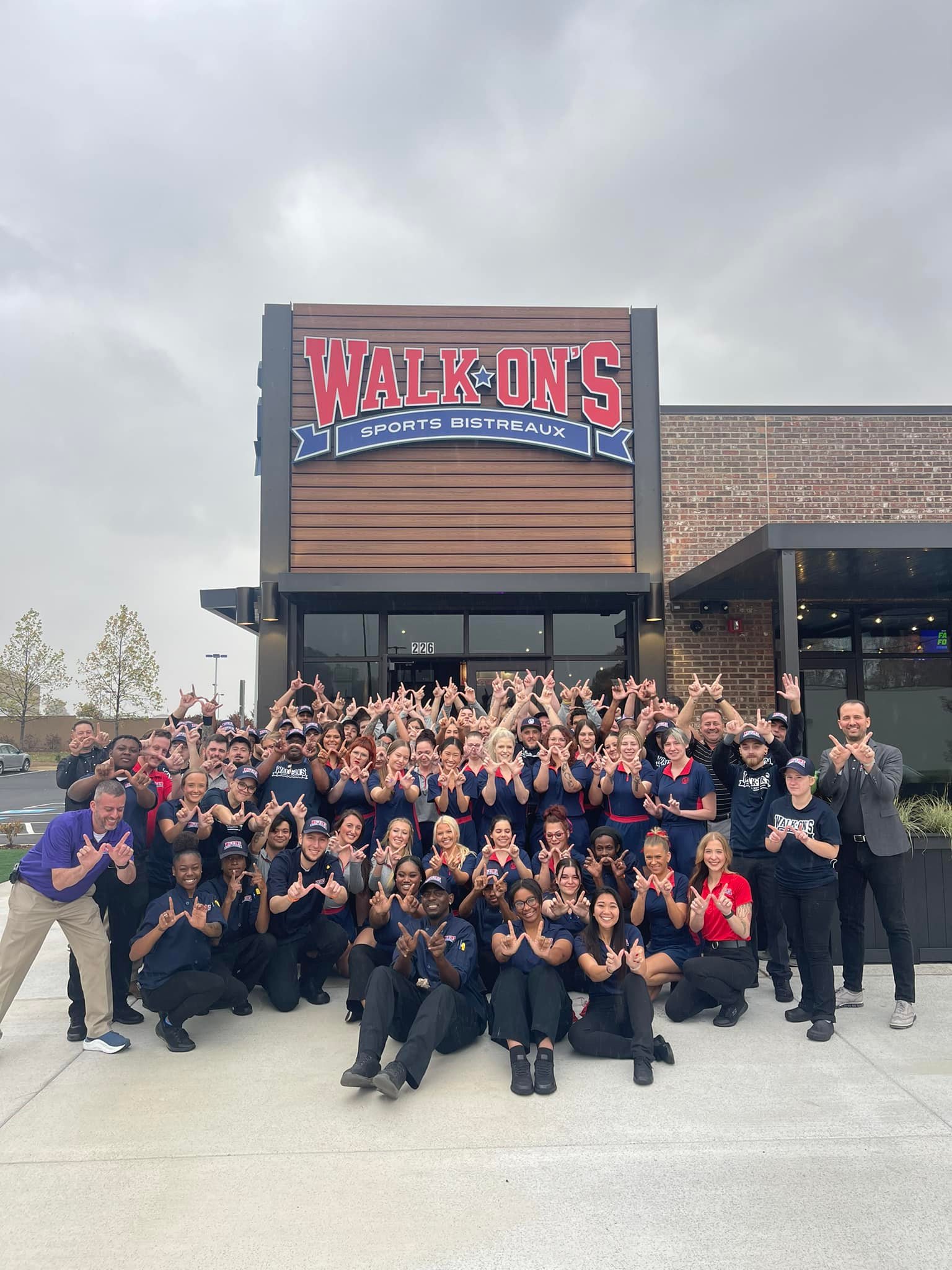 Walk On's Sports Bistreaux