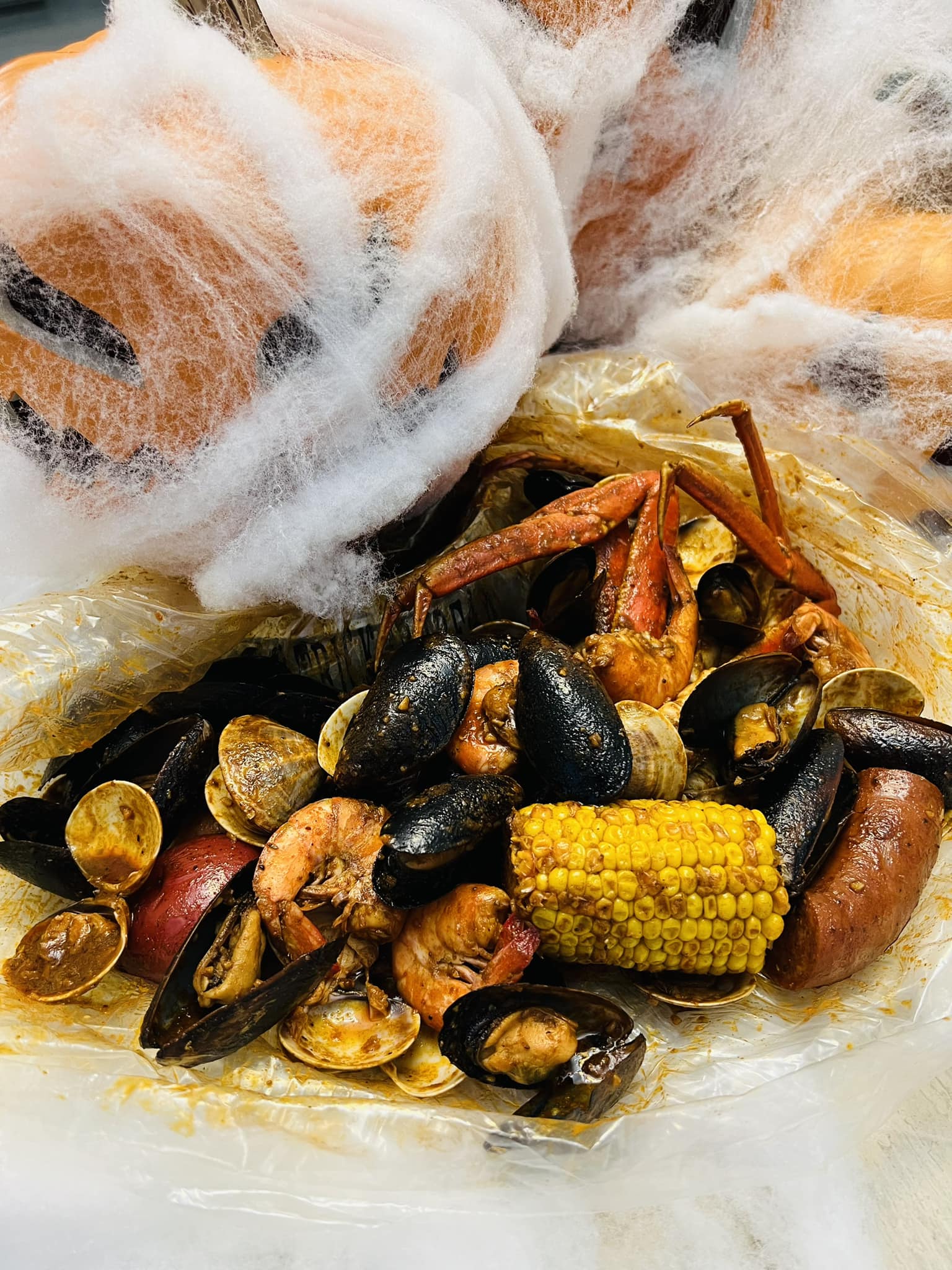 The Crackin' Crab Seafood Boil