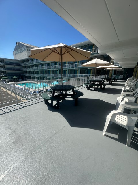 Royal Canadian Motel - Wildwood