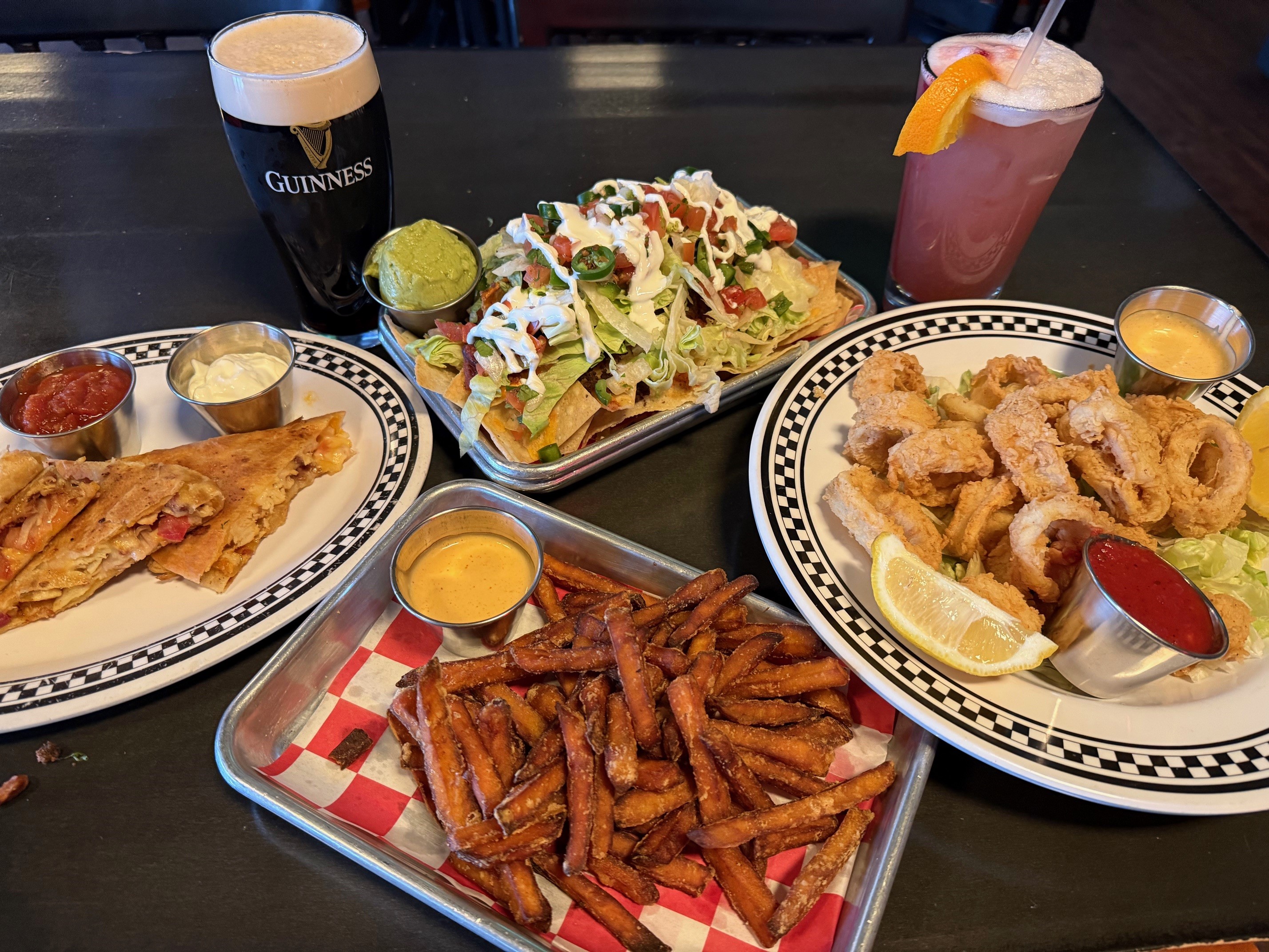 Pizza Como Sports Bar