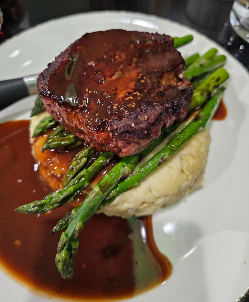 Bobbie Sue's Roadhouse 