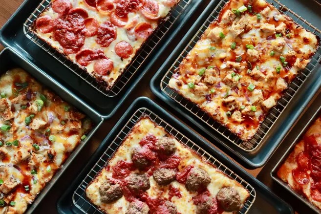 Backlot Pizza + Kitchen