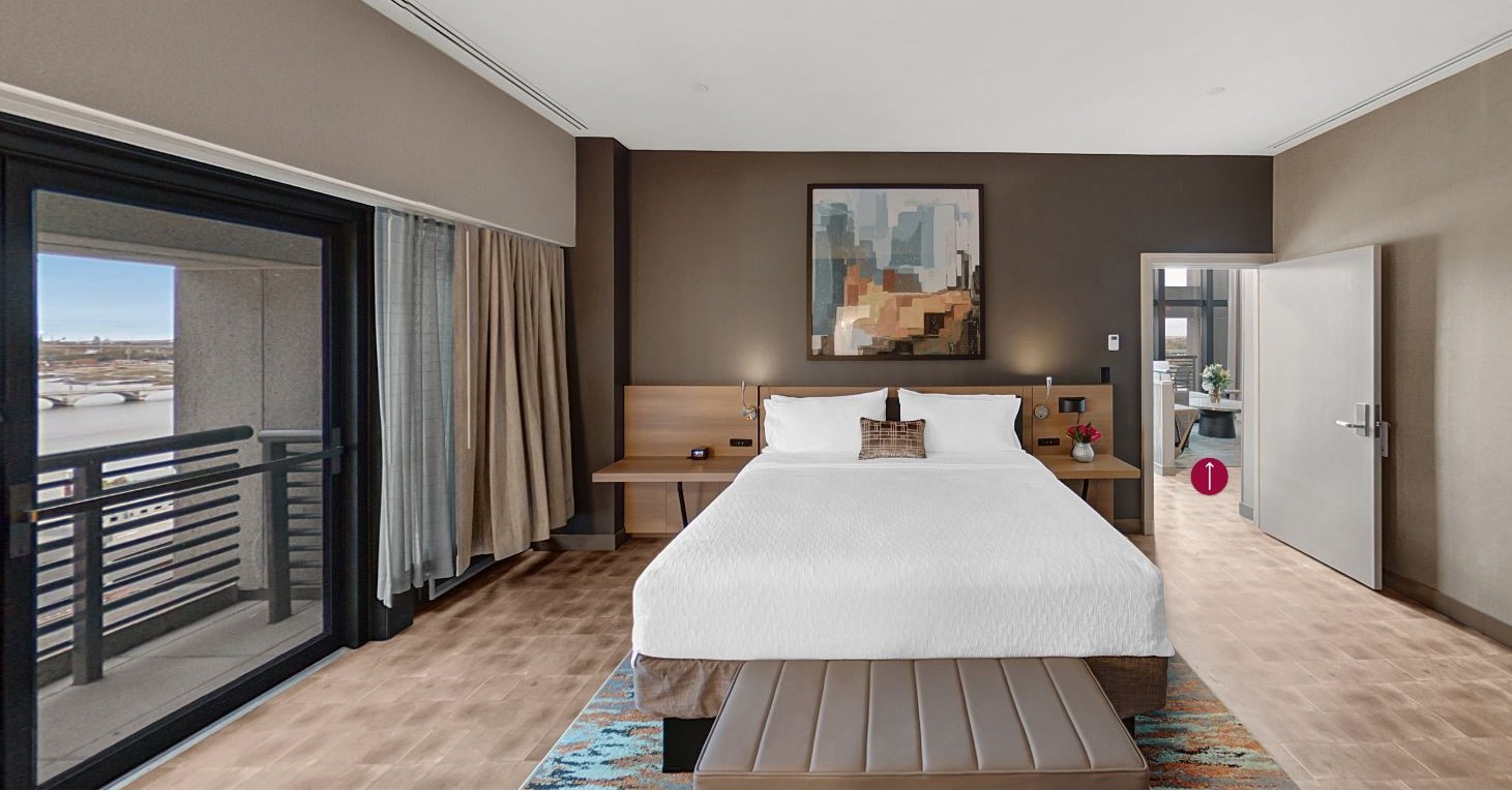 Staycation Toledo - Hollywood Casino and Hilton Garden Inn - Downtown