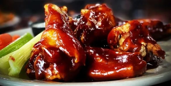 Banners Bar & Grille