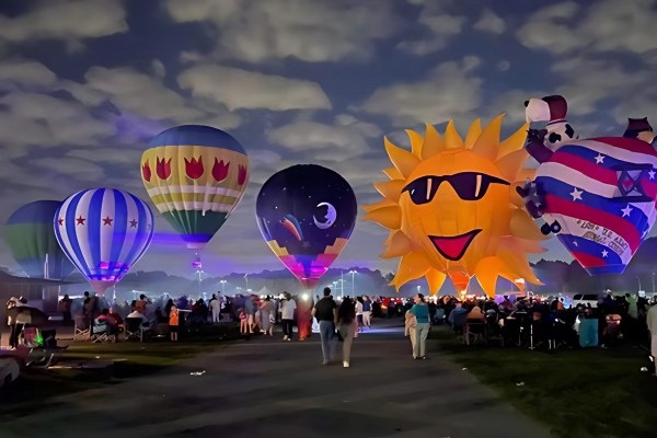 Hot Air Balloon Glow and Laser Show