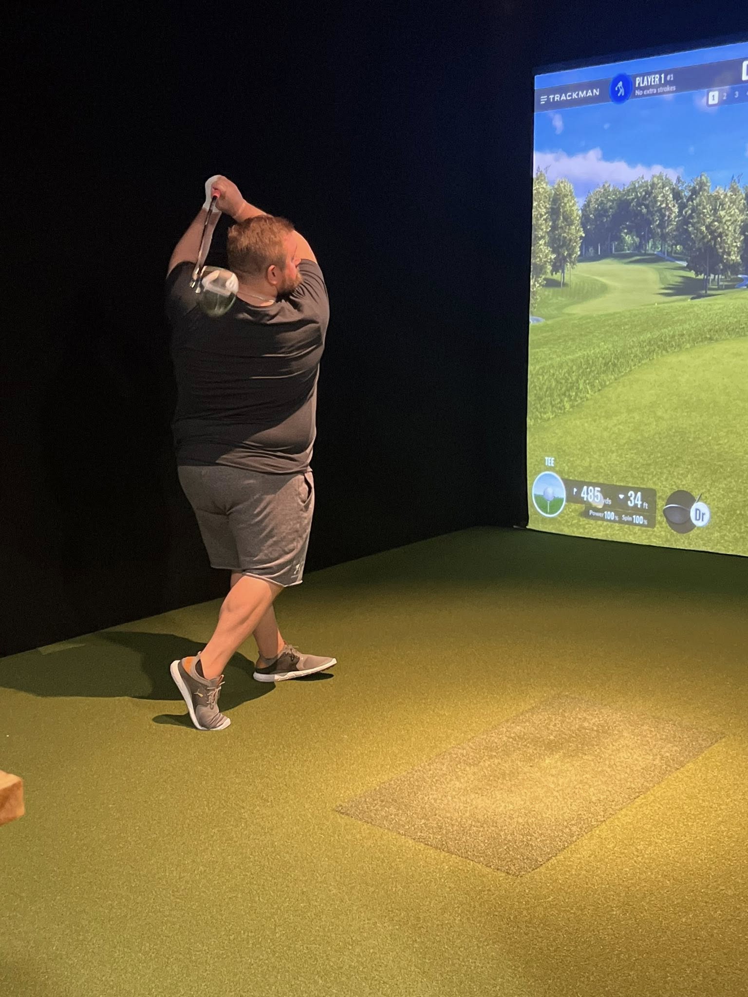 Dirty Birdie Golf and Restaurant