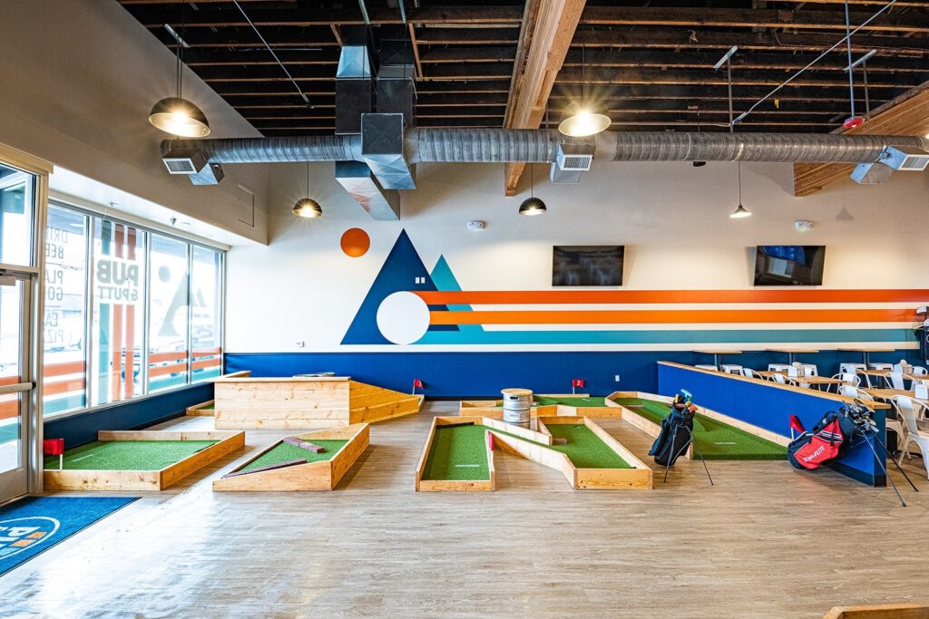 Pub & Putt