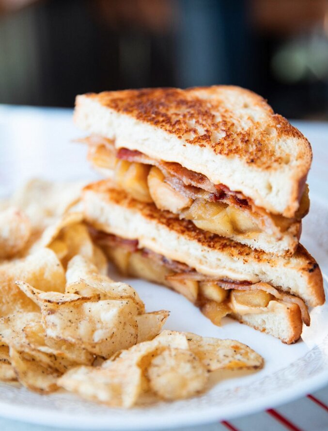 Ed Dunneback & Girls Farm