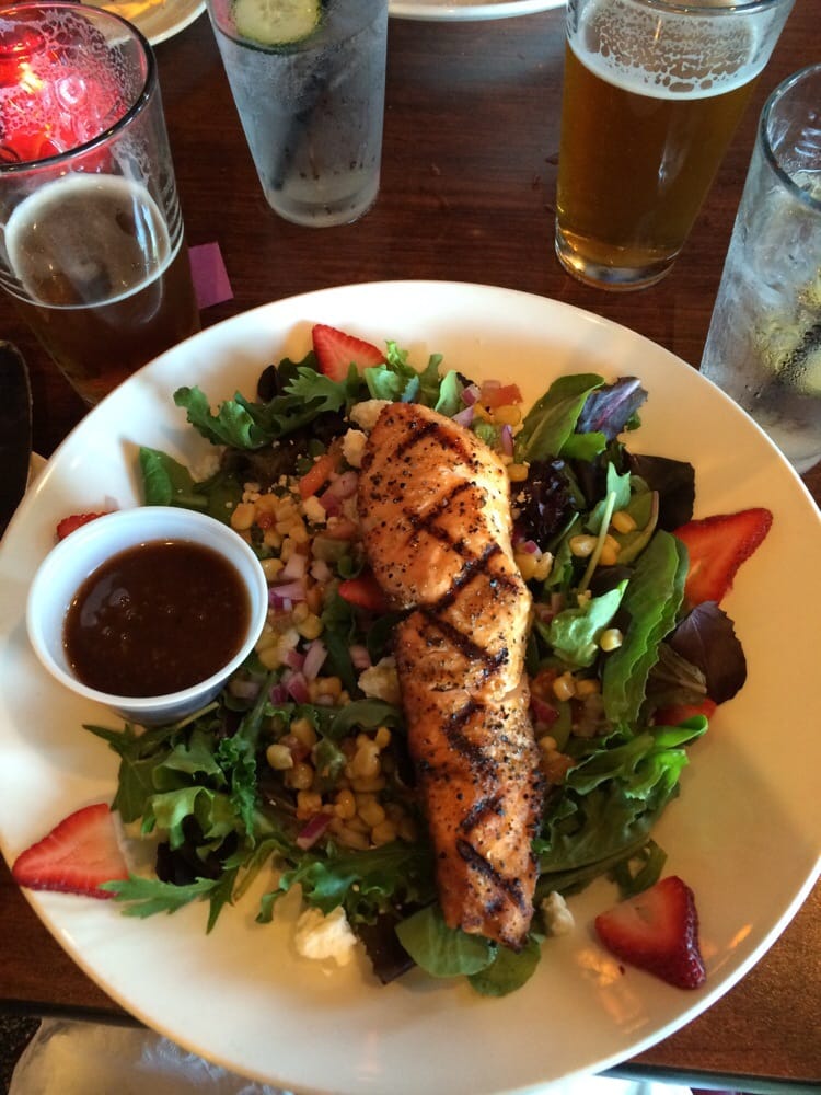 Starving Artists Bistro