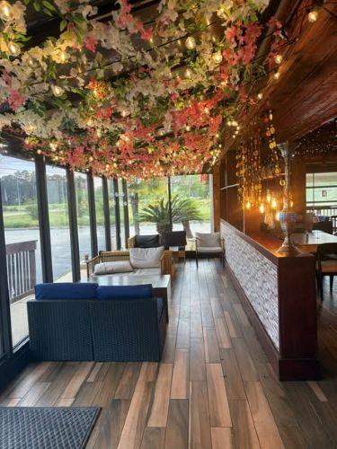 Red Moon Restaurant & Hookah Bar 