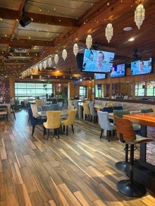 Red Moon Restaurant & Hookah Bar 