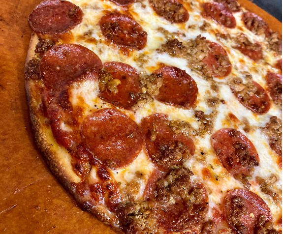 Mike's Pizzeria Lounge