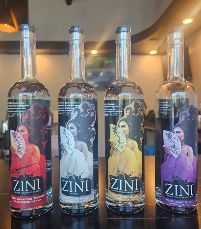 Zini Dining & Cocktail Lounge