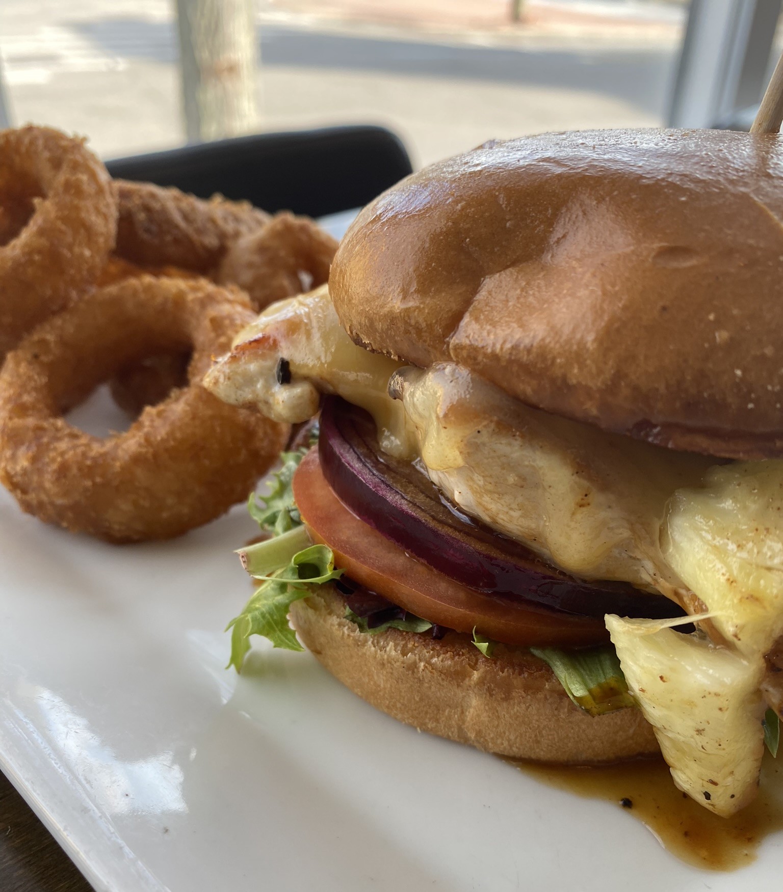 W Bar + Bistro